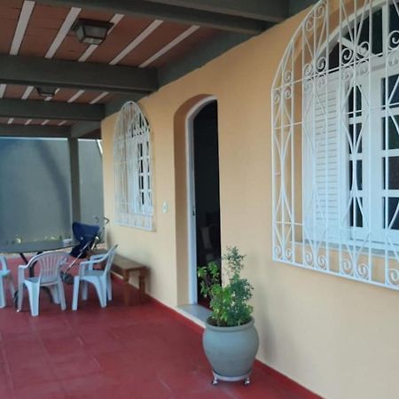 Casa 5 Quartos, Ampla, A 100 Metros Da Praia. Amigos E Familia Sao Bem Vindos A Essa Casa. Venha Viver Momentos Inesqueciveis Aqui. Guarapari Exterior foto