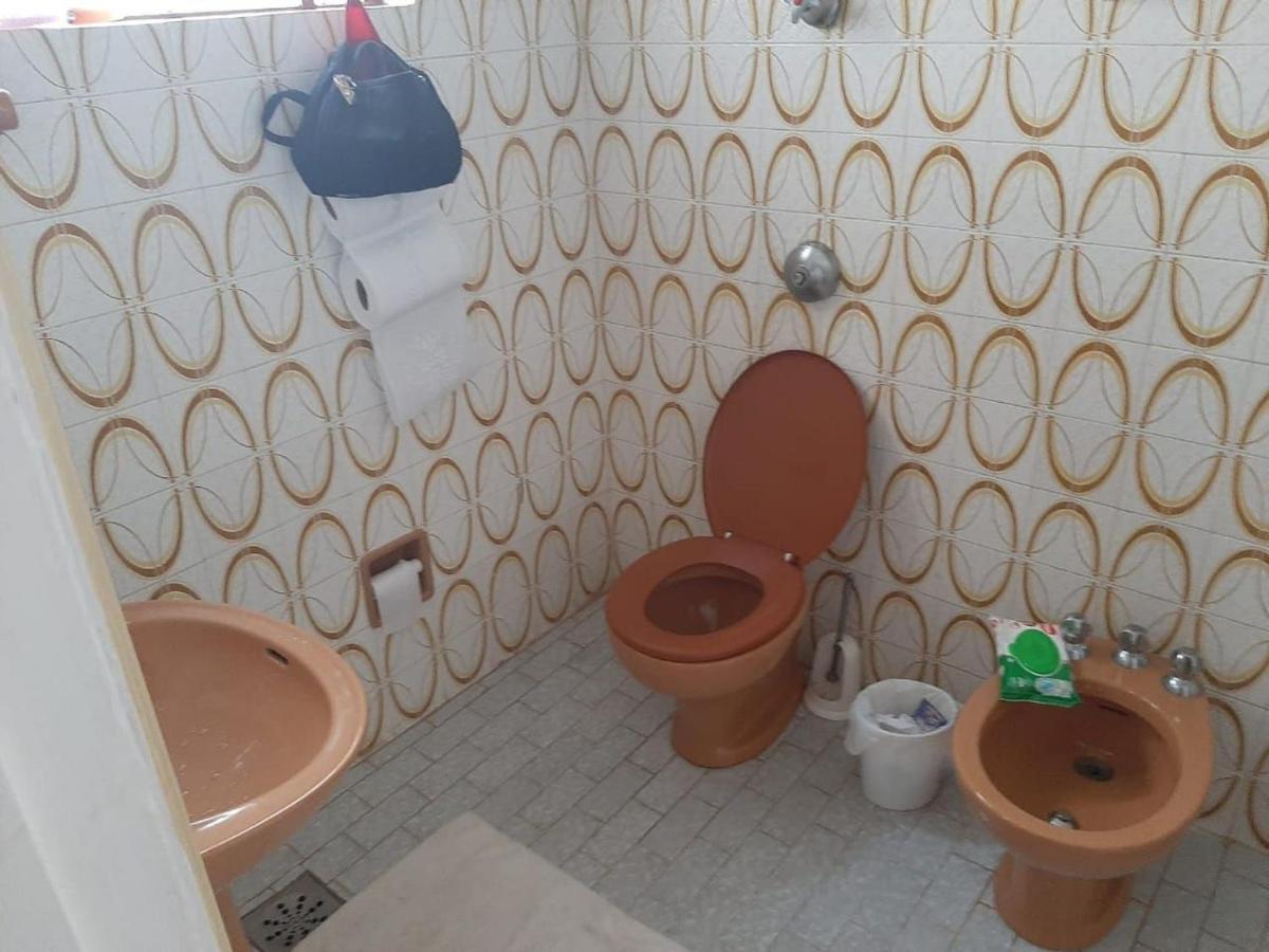 Casa 5 Quartos, Ampla, A 100 Metros Da Praia. Amigos E Familia Sao Bem Vindos A Essa Casa. Venha Viver Momentos Inesqueciveis Aqui. Guarapari Exterior foto